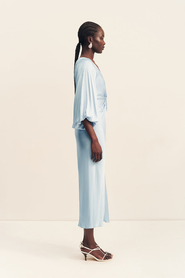 LUMIERE KNOT FRONT MIDI DRESS - CLOUD DRIFT