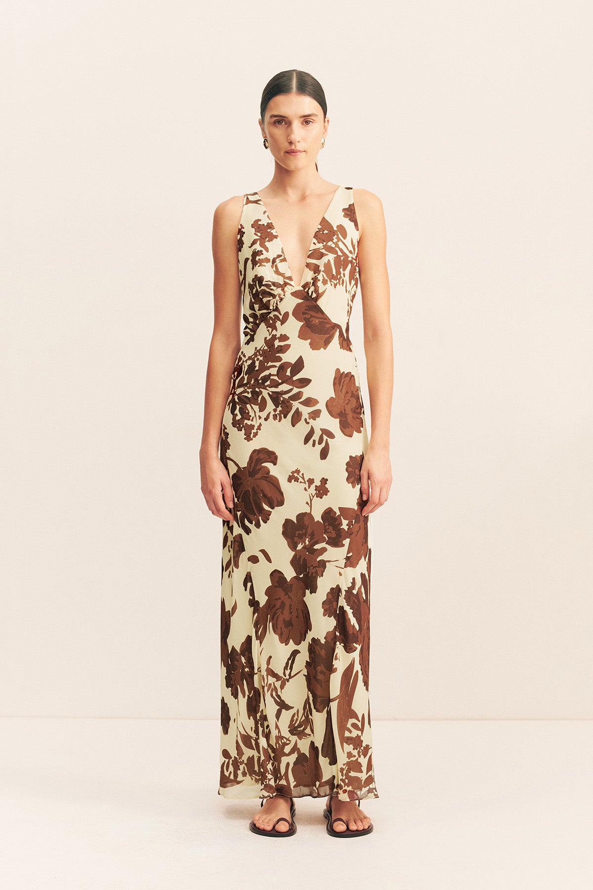 Noa Plunged Maxi Dress | Pineapple Wallflower | Dresses | Shona Joy