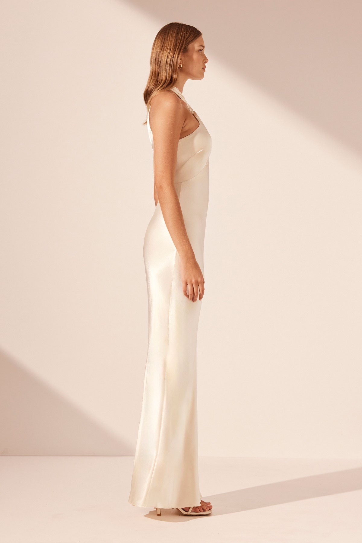 LA LUNE HIGH NECK TWIST MAXI DRESS - CREAM_S