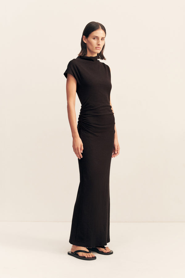 BEAU SLEEVELESS MAXI DRESS - BLACK