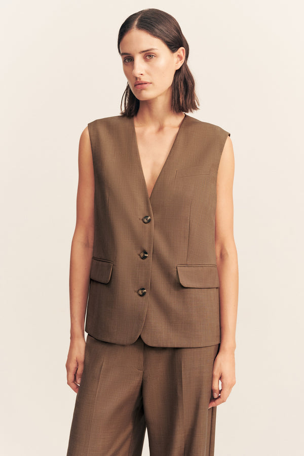 ASHER SLEEVELESS BLAZER - SADDLE