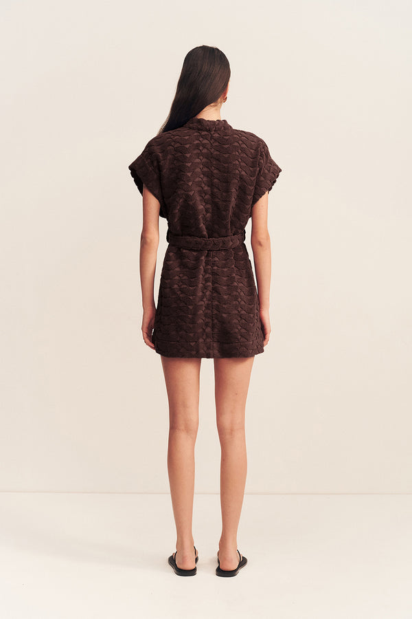 PAULINE SLEEVELESS ROBE - ESPRESSO