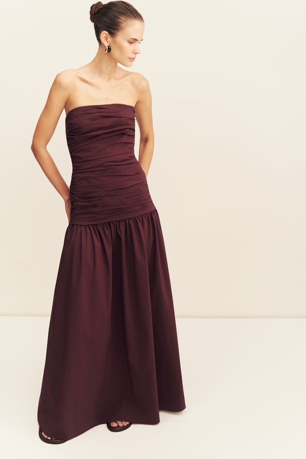 CAMPBELL STRAPLESS RUCHED MAXI DRESS - WINE TASTING
