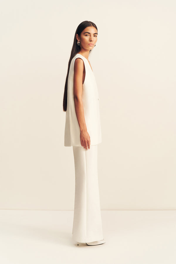 OTIS SLEEVELESS BLAZER - IVORY