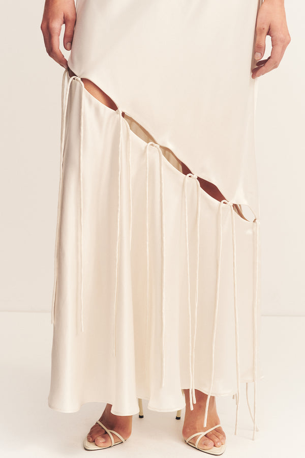 SAVANNA TIE MAXI DRESS - IVORY_D1