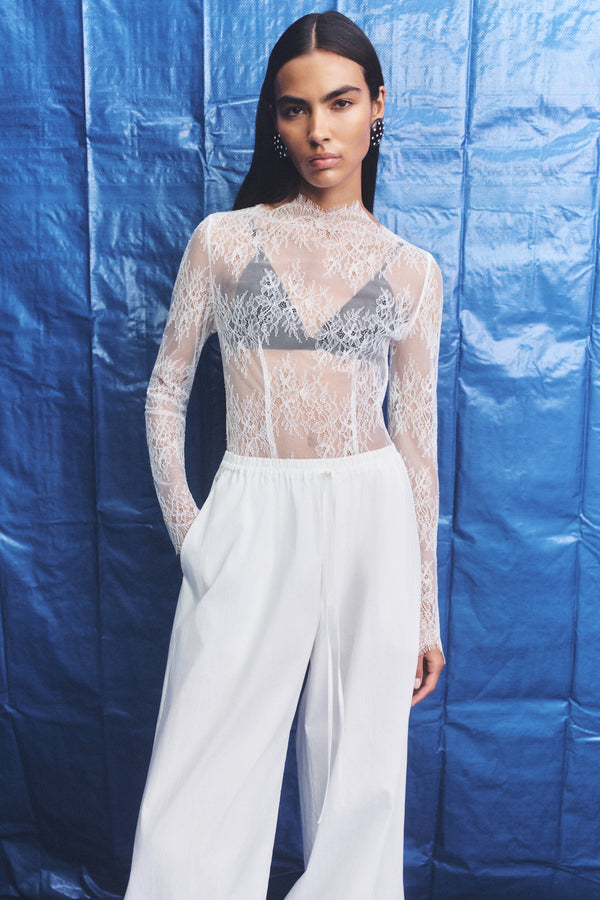 LAMBENT LACE LONG SLEEVE BODYSUIT