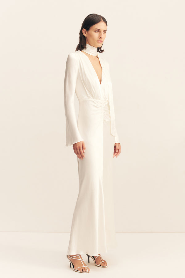 LA LUNE PLUNGED LONG SLEEVE MAXI DRESS - WHITE