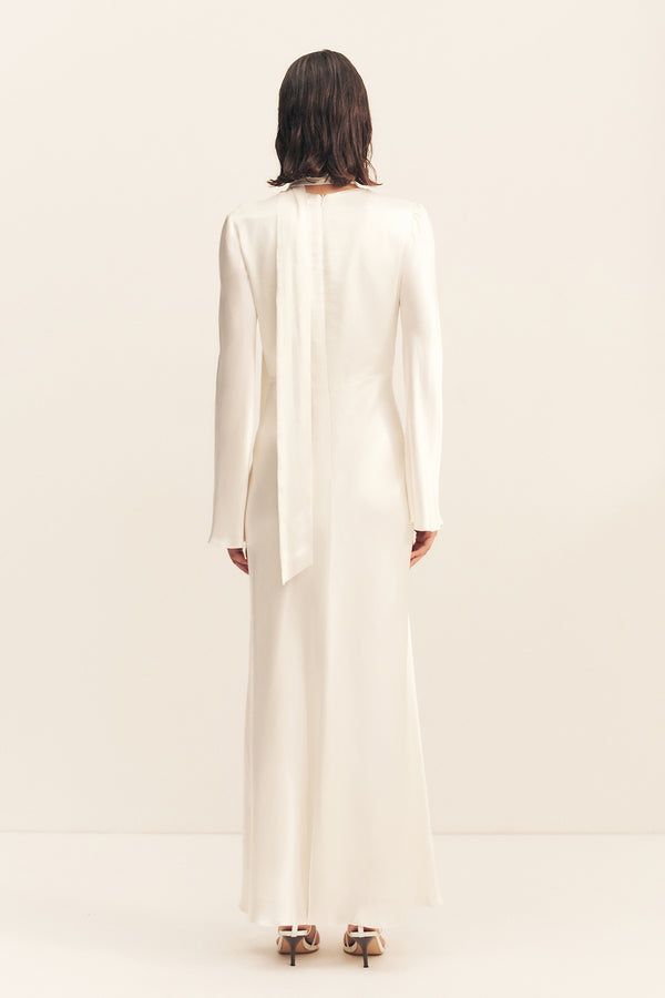 LA LUNE PLUNGED LONG SLEEVE MAXI DRESS - WHITE