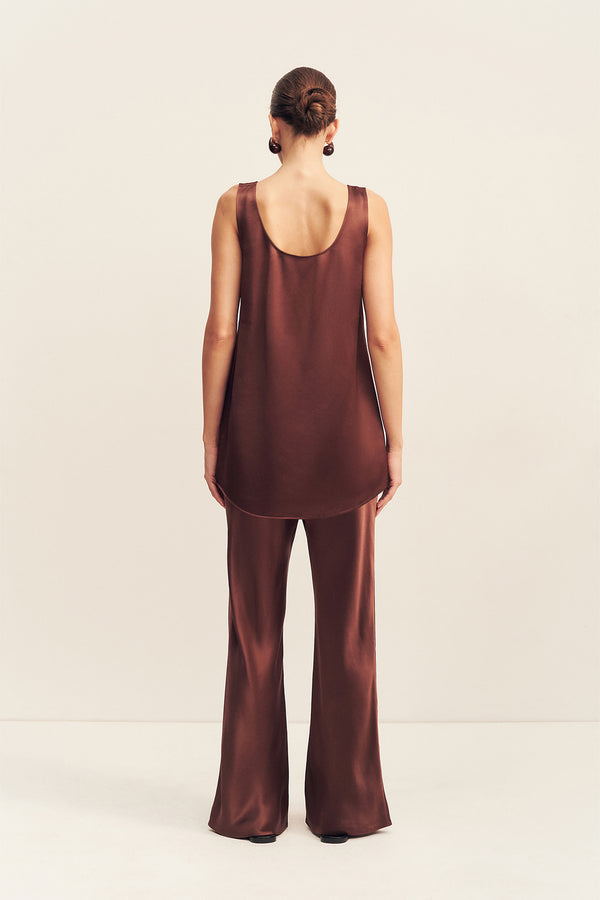 SAVANNA SCOOP NECK TOP - COFFEE