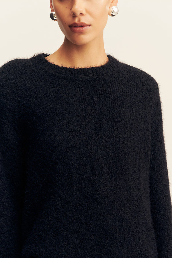 KORINE BOUCLE KNIT WITH SHOULDER PAD - BLACK