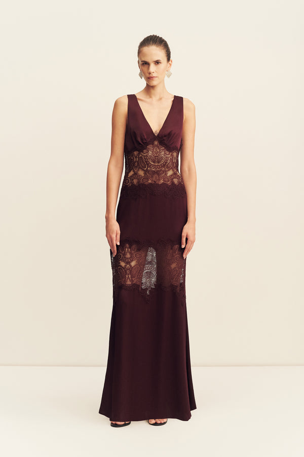 JAMILA LACE PLUNGED PANELLED MAXI DRESS - WINE TASTING_F