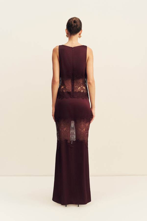 JAMILA LACE PLUNGED PANELLED MAXI DRESS - WINE TASTING
