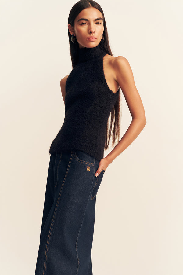 KORINE RACER BACK TOP - BLACK