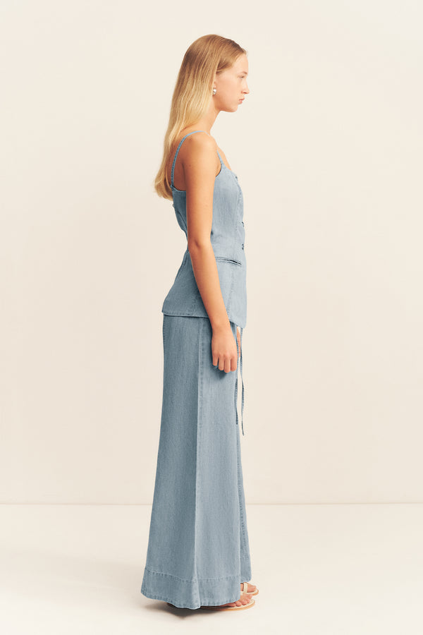 ELLSWORTH TAILORED TOP - BLEACHED BLUE_S