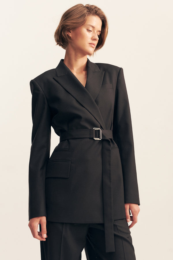 CASTRO BELTED BLAZER - BLACK