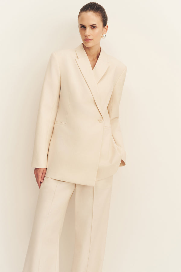 ASHER HOURGLASS BLAZER - WHITE SWAN