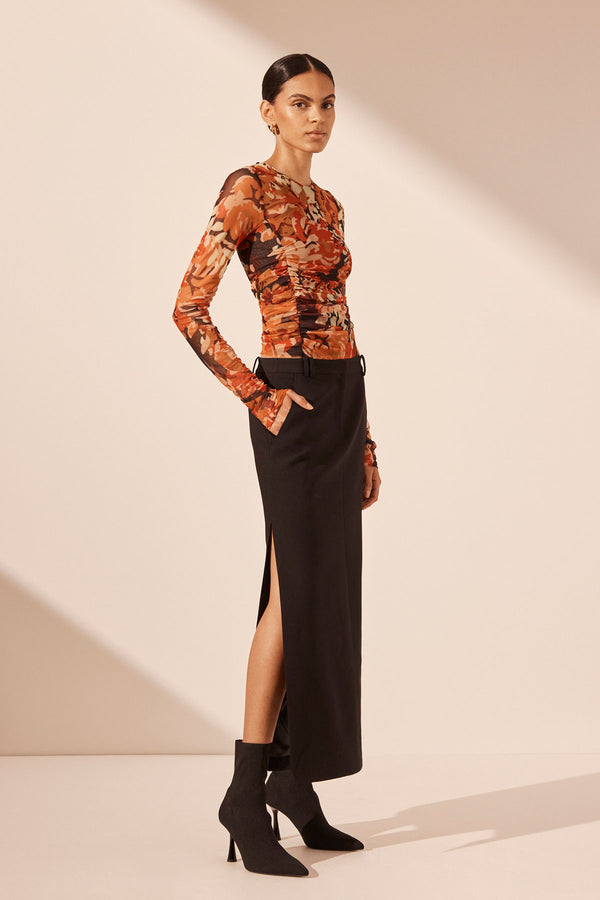 RUBI LONG SLEEVE ROUND NECK RUCHED TOP_P