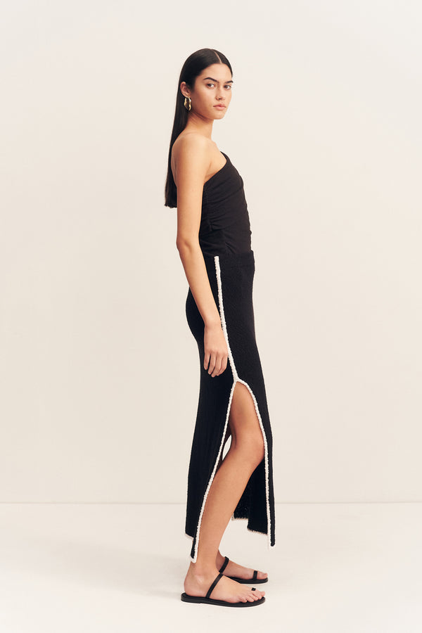 LENA SIDE SPLIT MAXI SKIRT - BLACK_S