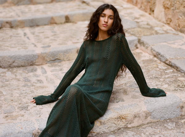 ARLO LONG SLEEVE MAXI DRESS - DEEP FOREST_C