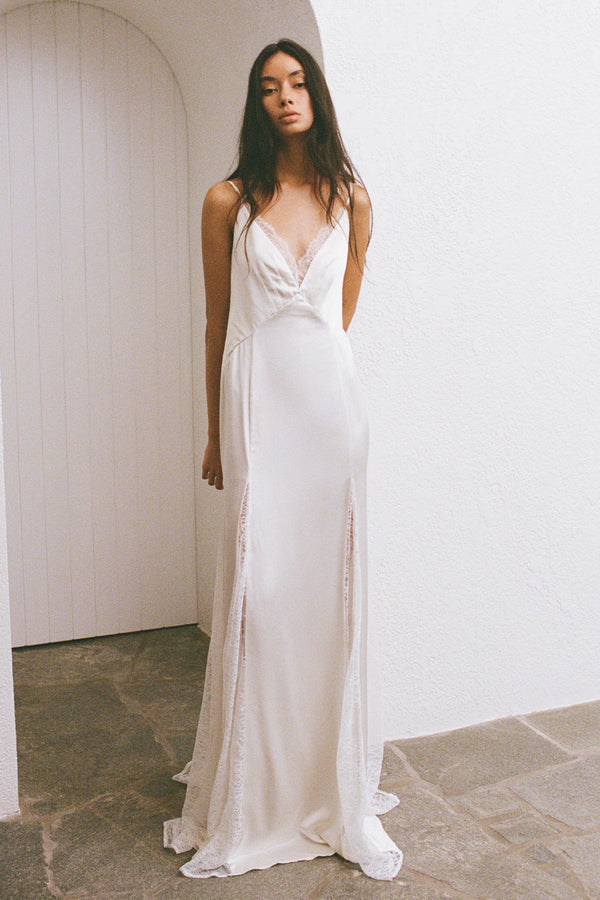 La-Lune-Cumulus-Silk-Lace-Plunged-Maxi-Dress---Ivory_C