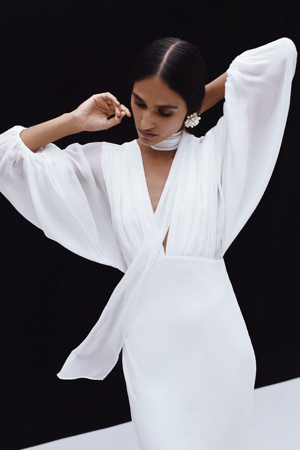 LIRA PLUNGE BALLOON SLEEVE MAXI DRESS - IVORY_C