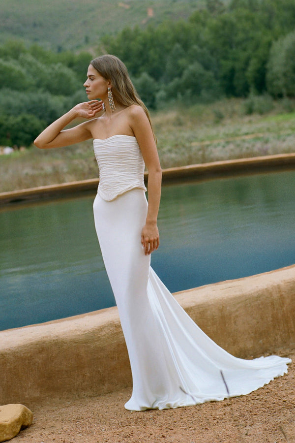 LA LUNE HIGH WAIST MAXI SKIRT - WHITE