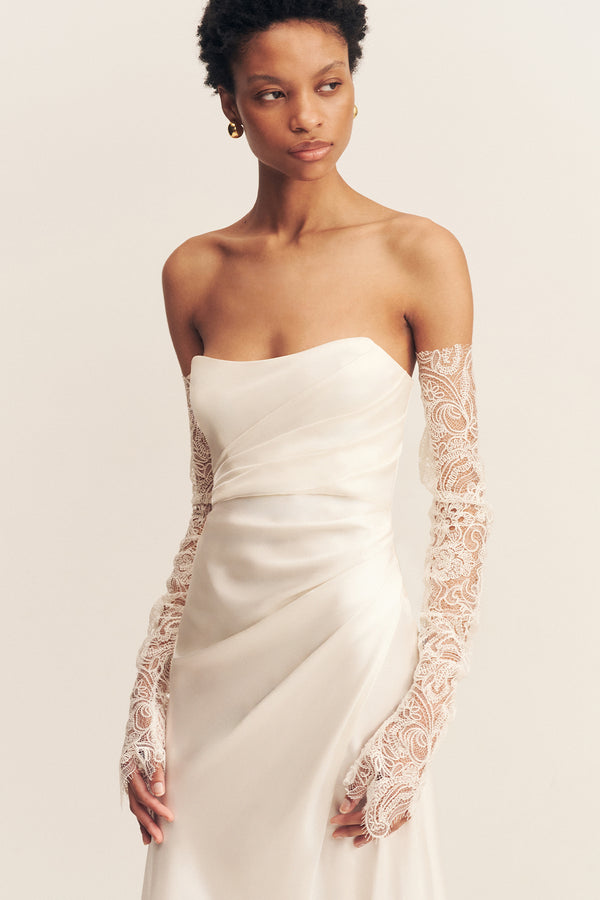 LUMINOUS LACE GLOVES_D